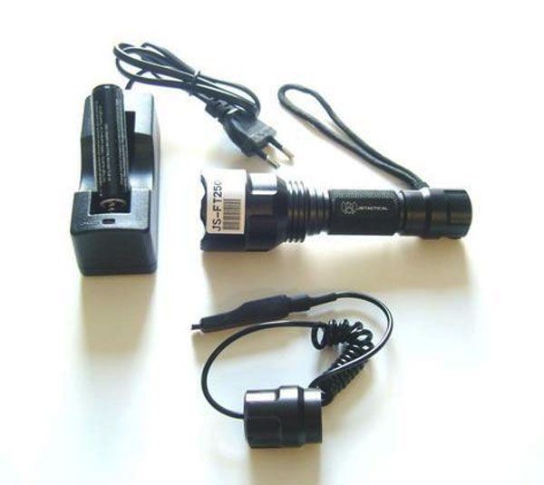 Torcia al led 250 lumens js-tactical