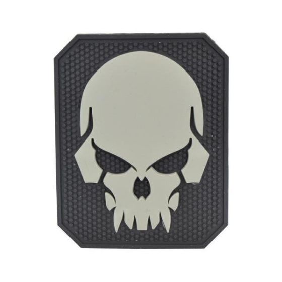 Patch in PVC Pirate Skull - 6.2 x 7.6 cm - Nero / Bianco Opaco - Emerson (EM5550C)