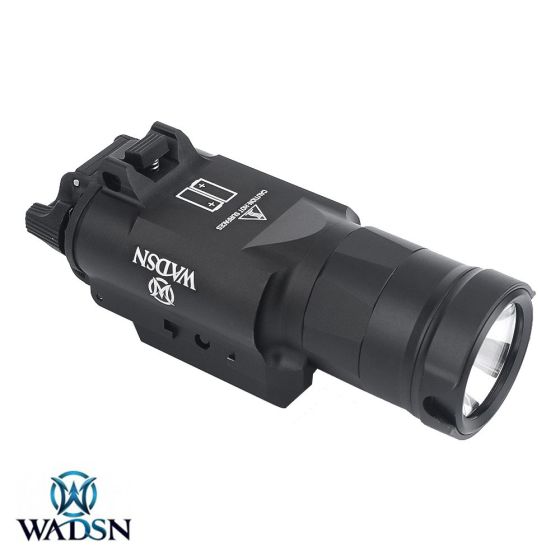 Torcia Led in Alluminio 650 Lumen per Slitte Weaver 20 mm - Nero - WADSN